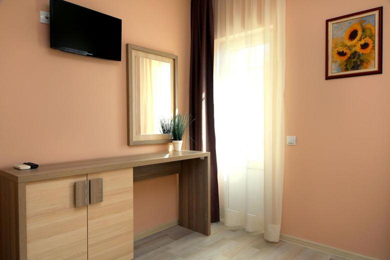 Къщата С Чешмата Apartamento Veliko Tŭrnovo Exterior foto