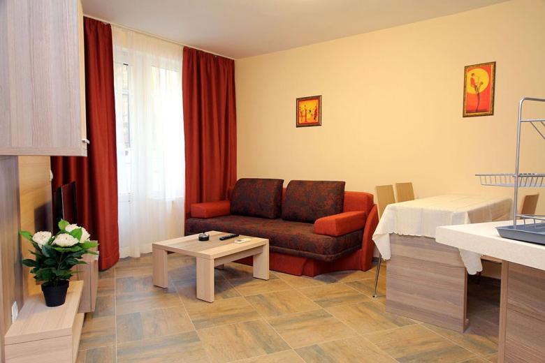Къщата С Чешмата Apartamento Veliko Tŭrnovo Exterior foto